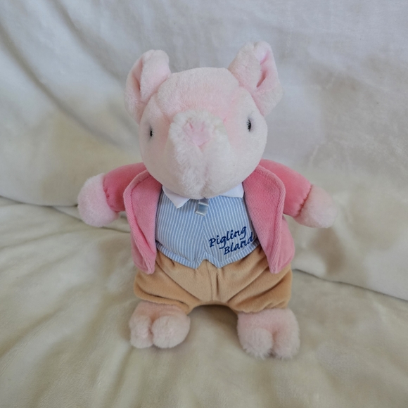 Eden Pigling Bland plush toy, based on the character from Beatrix Potter - Picture 1 of 5